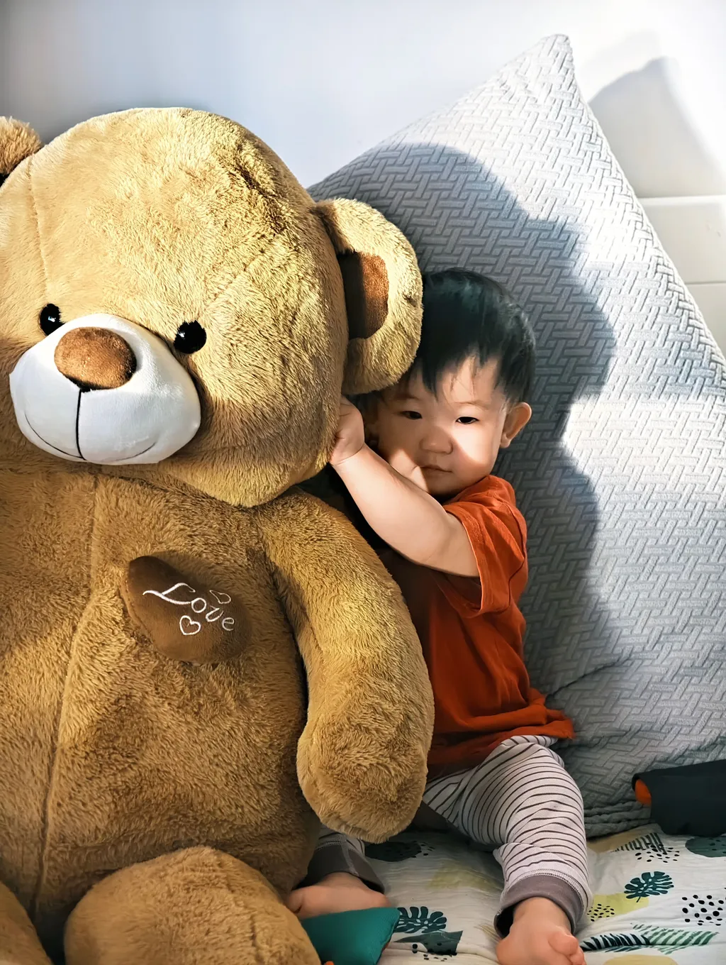 就算有大熊在，我也是会害羞的